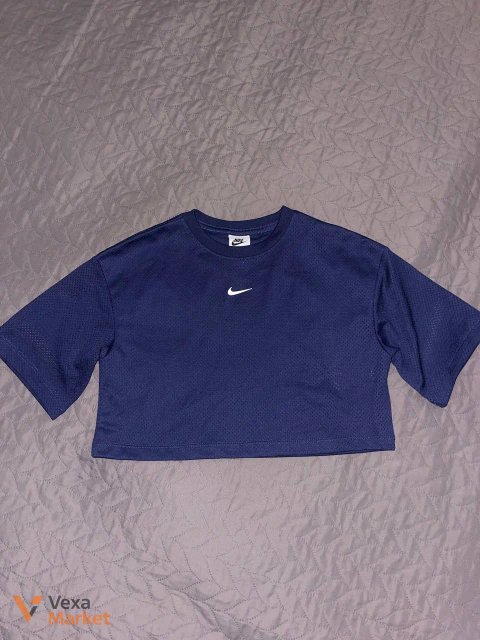 Укорочена футболка Nike жіноча