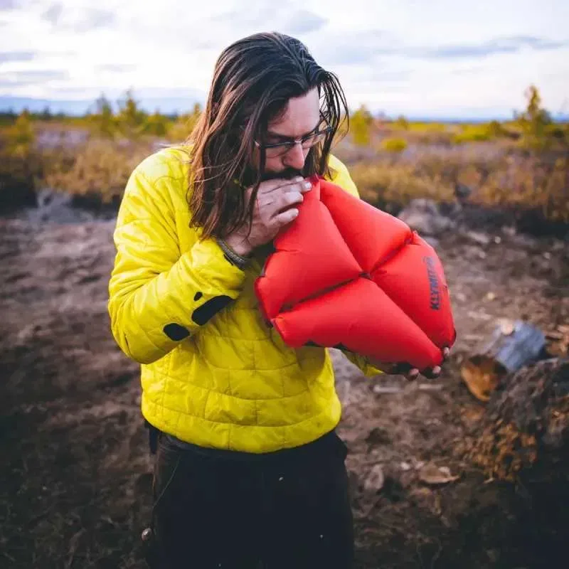 Ультралегка подушка Klymit Pillow X — фото 8