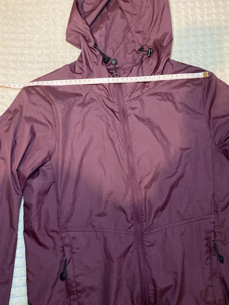 Ультралегка жіноча вітрівка NRG (Size S) — 140 г, стан ідеальний — фото 4