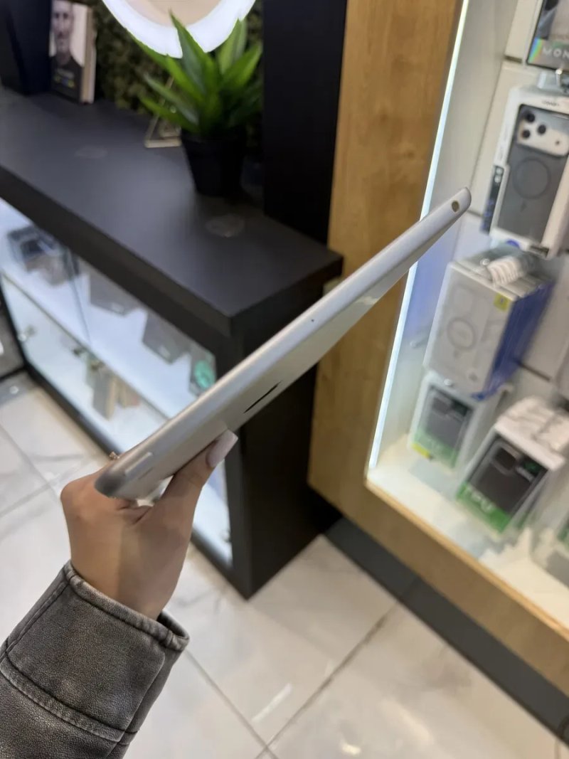 Used iPad 9 (10.2) 64gb Silver Wi-Fi — фото 3