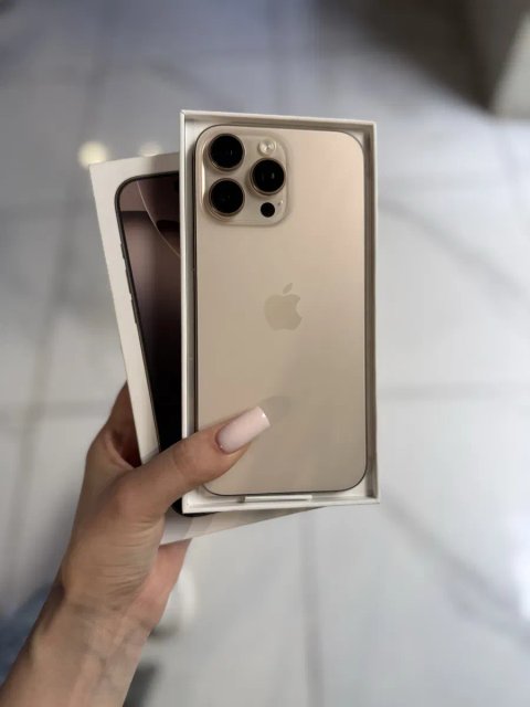 Used iPhone 16 Pro Max 256gb Desert e-sim