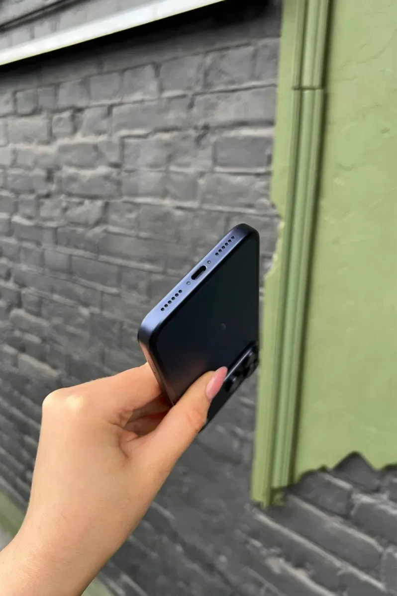Used iPhone 17 Pro Max 256Gb Deep Blue (фізична сім карта, ідеальний б/у) — фото 2