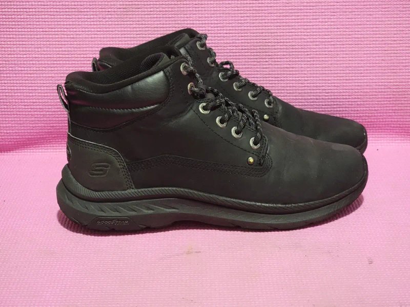 Устілка 28 см. Skechers шкіряні кросівки, легкі та зручні. Розмір 43 — фото 4