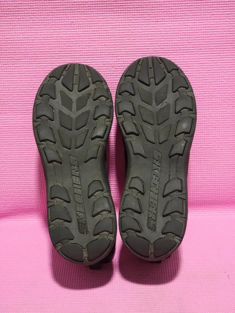 Устілка 28 см. Skechers шкіряні кросівки, легкі та зручні. Розмір 43 — фото 5