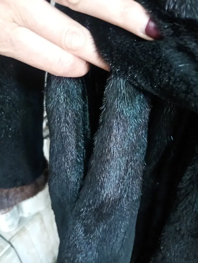 В груди 104см. Норковая шуба с соболем. Mink . Натуральная шуба — фото 7