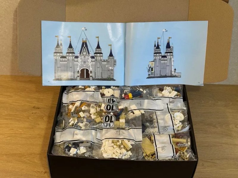 ‼️В КОРОБЦІ‼️Конструктор The Disney Castle / Замок Дісней 71040 — фото 3