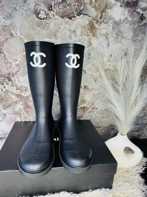 В наявності 39,40 розмір!!!Гумові чоботи Chanel,Шанель сапоги!