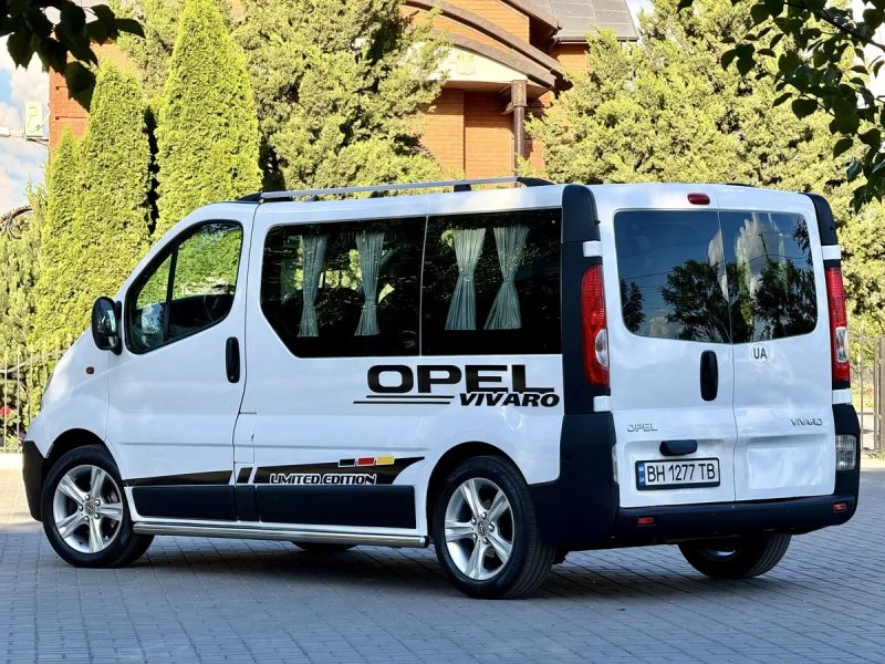 В Продажі Opel VIVARO 2.0 В Ідеальному Стані!!! Максимальна Комплектація! 8+1 — фото 6
