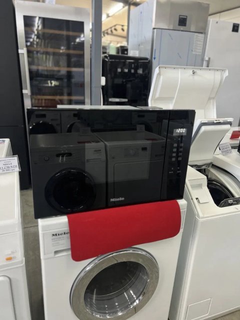 Вбудована мікрохвильовка Miele M 2230 SC