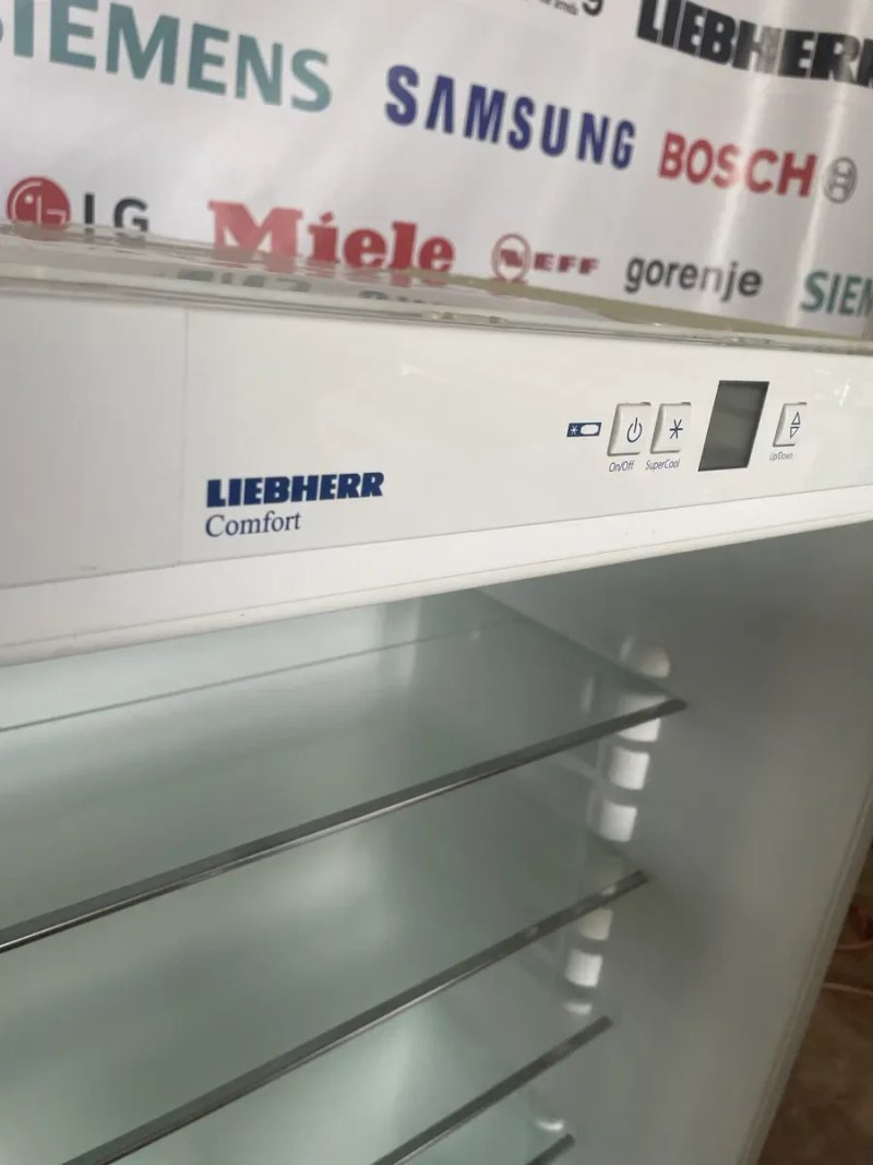Вбудований холодильник Liebherr IK1610 (встраиваемый) — фото 6