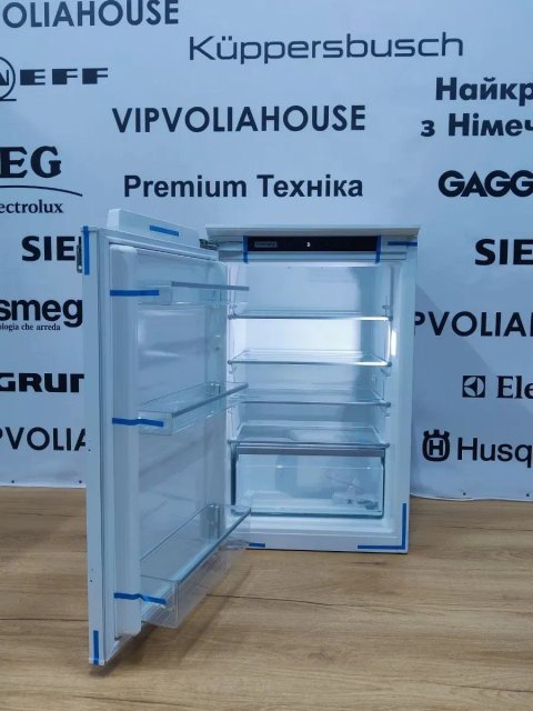 Вбудований холодильник VOLIA Premium ™ K 7103 D Selection. 87cm. Germany. 2022 рік. Виставковий зразок.