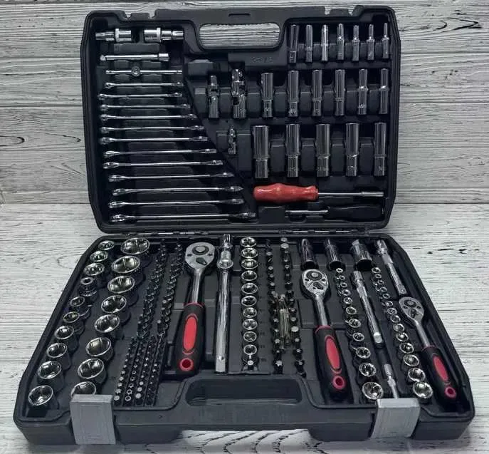 Великий набір ручних ключів головок NEW TOOLS216 (NW216-149) на 216 інструментів  Набор инструментов ключей — фото 2