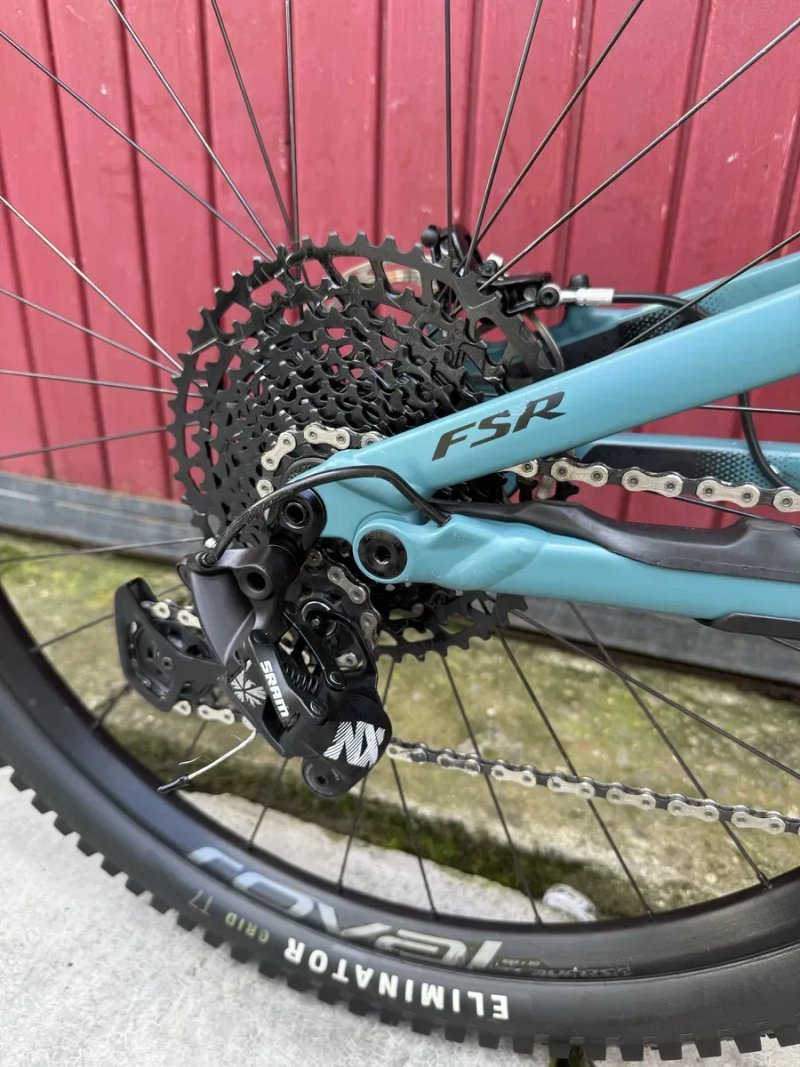 Велосипед двухподвес електро Specialized Turbo Levo SL  29 — фото 8