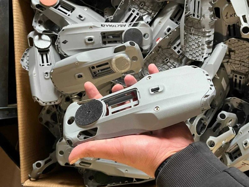 Верхня кришка корпусу DJI Matrice 4T/4E — б/в, без RTK-модуля.  . Верхня частина корпусу для дрона DJI Matrice 4/4T/4E,корпус DJI Matrice 4/4T/4E , — фото 2