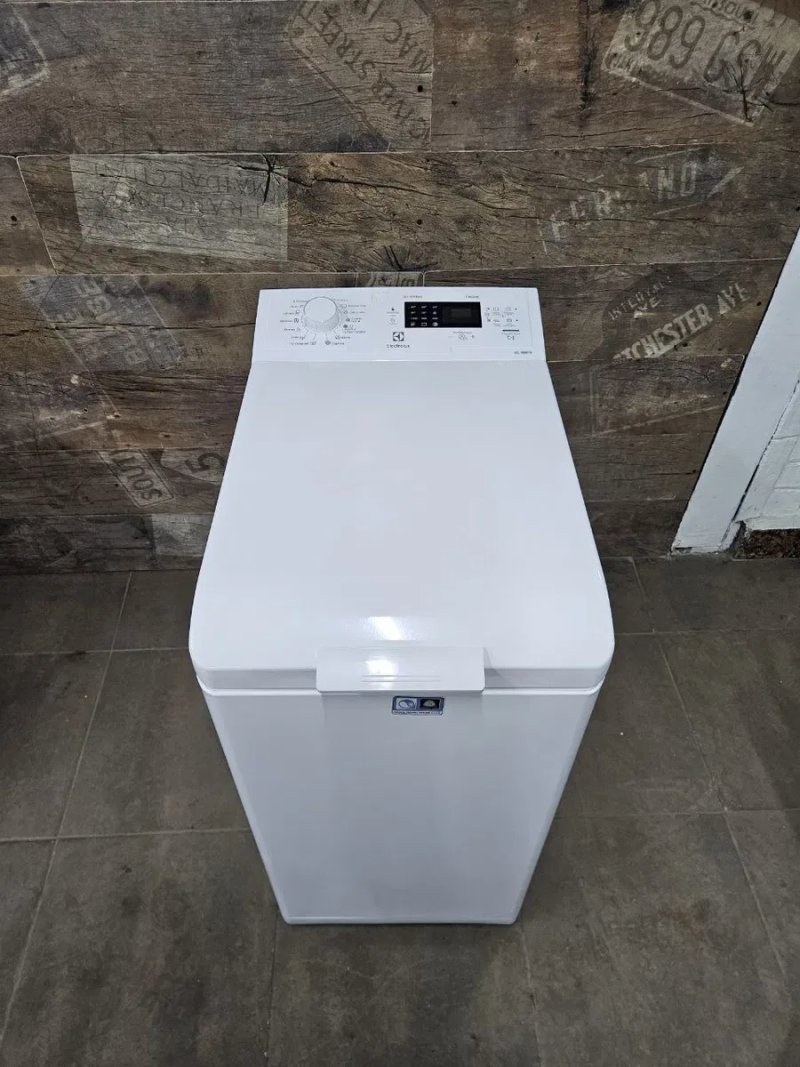 Вертикальная стиральная/пральна машина AEG Lavamat 7000 series — фото 3