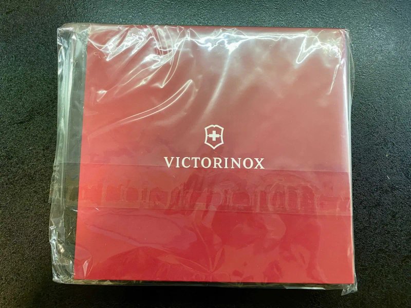 Victorinox Swiss Army Classic Yatterman, повна колекція х10. Оригінал — фото 8