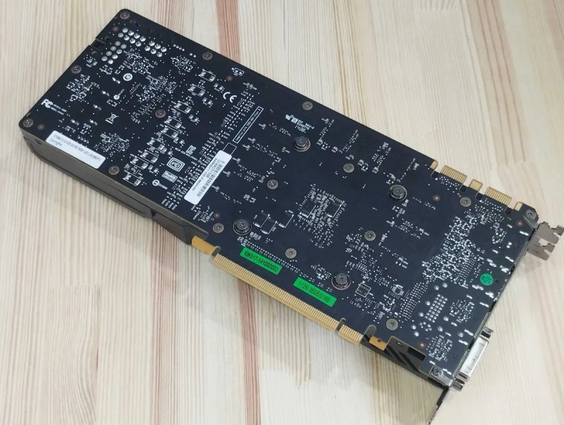 Видеокарта nVIDIA GeForce GTX 980 4GB GDDR5 (256bit) PCI-E 3.0 — фото 2