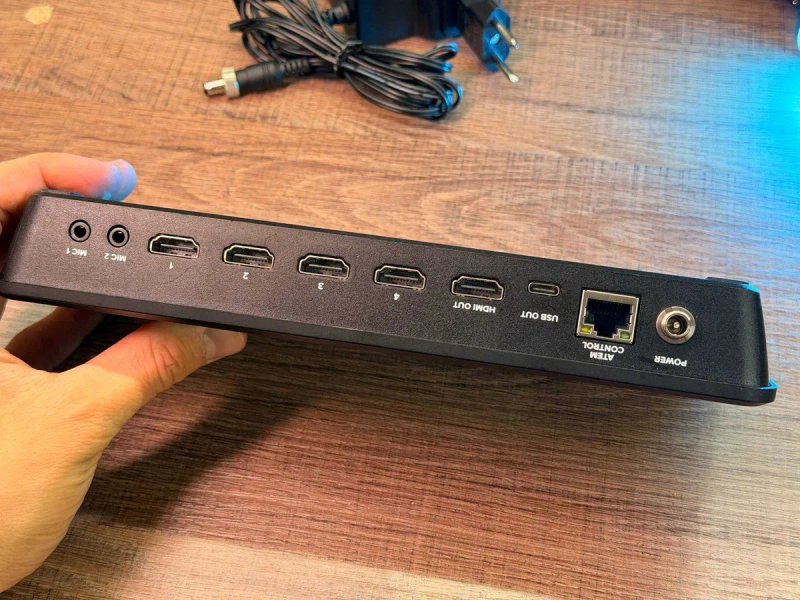 Відеомікшер Blackmagic Design ATEM Mini Pro — фото 4
