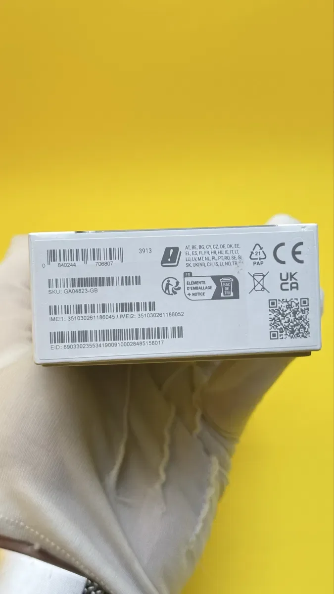 Відмінний Смартфон Google Pixel 8 8/128GB Hazel, гарантія. — фото 2