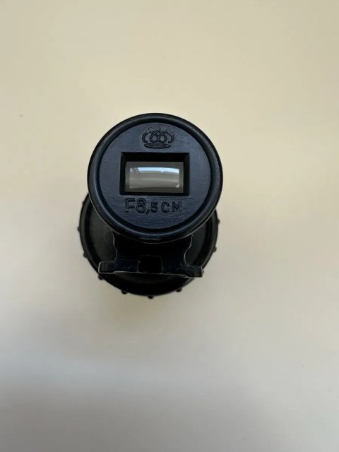 Видошукач. Видоискатель. 85 мм (F=8.5cm)