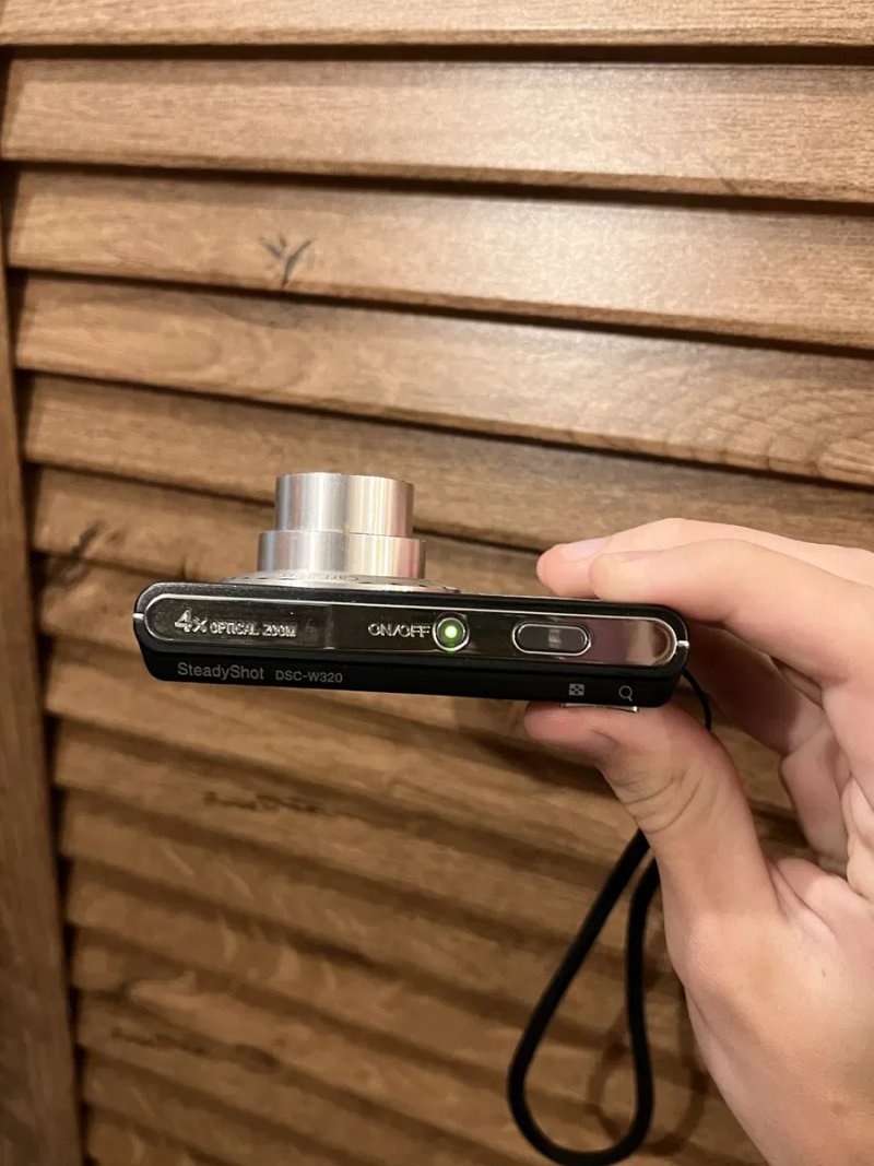 Вінтажний фотоапарат Sony Cyber-shot DSC-W320 Black CCD | Повний комплект | Коробка | Чудовий стан! — фото 4