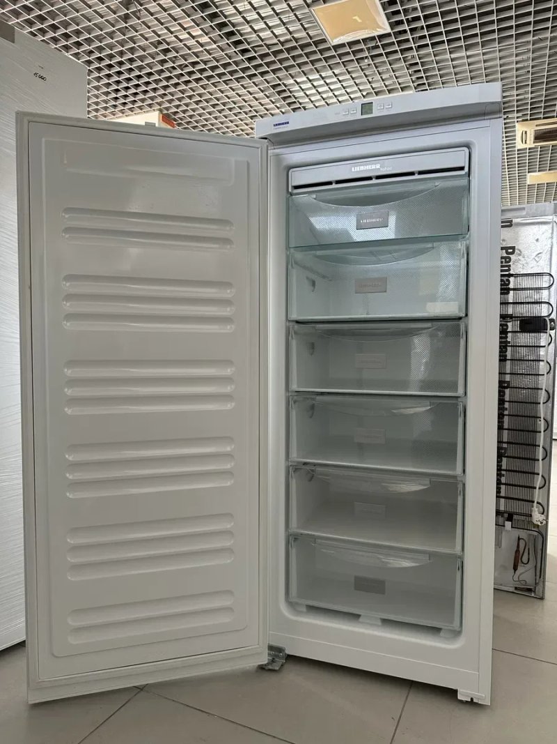 Висока та вмістка морозильна камера Whirlpool wsd44 суха заморозка А+++ Гарантія Доставка — фото 3