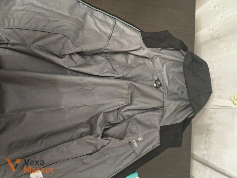 Вітровка Arc'teryx L — фото 3