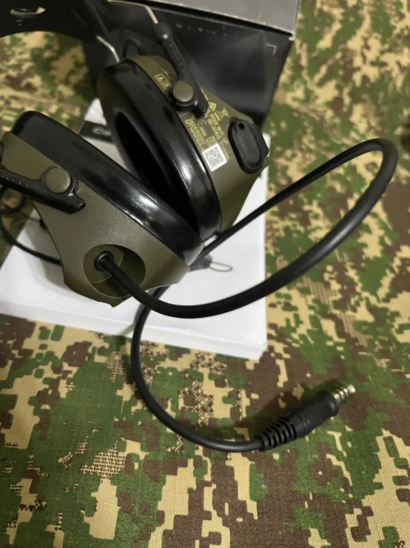 Військові навушники Peltor VIII (8) з мікрофоном і кабелем до радіостанції, і з кріпленнями на шолом з рейками ARC, оригінал Швеція‼️ — фото 8