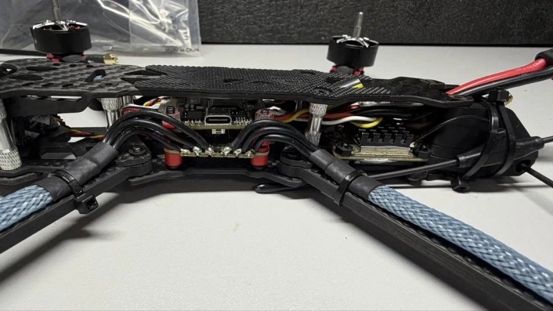 Власна збірка fpv 7 дюймів (мікс б/у та нових запчастин) Приймач на вибір 915 або 2.4 — фото 8