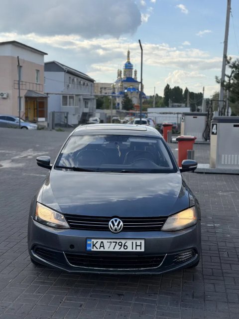Vokswagen Jetta 2.5 газ/бензин