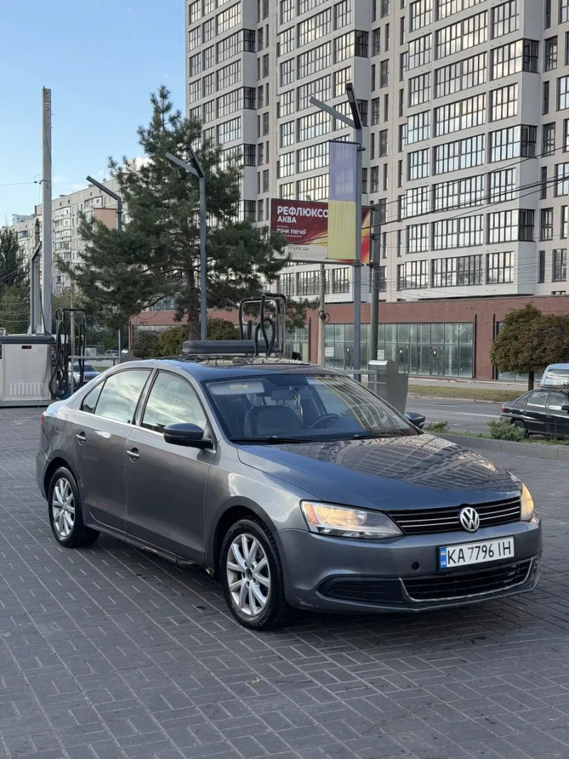 Vokswagen Jetta 2.5 газ/бензин — фото 6
