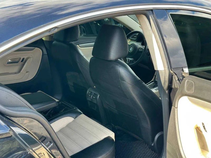 Volkswagen CC | 2011 рік | 2.0 TFSI | DSG — фото 5