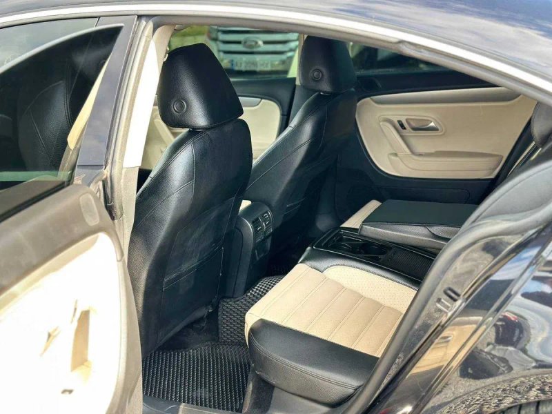 Volkswagen CC | 2011 рік | 2.0 TFSI | DSG — фото 8