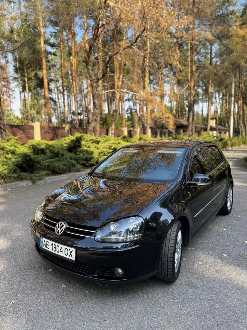 Volkswagen Golf 5 EDITION     1.4 MPI.   2008. — фото 3