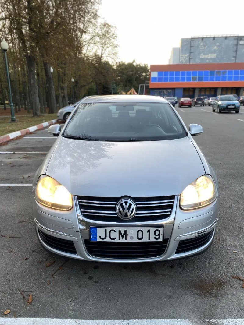 Volkswagen Jetta 1.9 tdi — фото 4