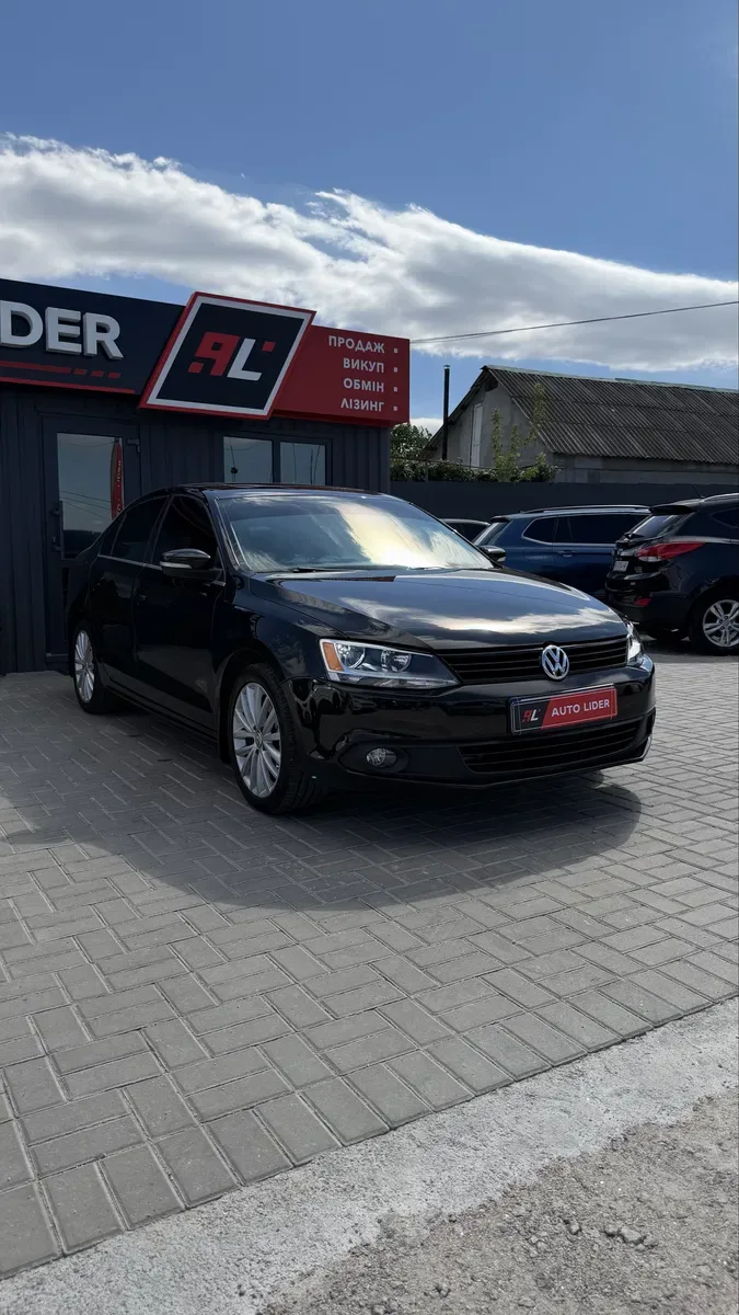 Volkswagen Jetta Фольксваген Джетта SEL 2012р 2,5 Газ/Бенз 6 АКПП ASIN ДОГЛЯНУТИЙ — фото 2