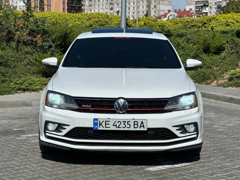 Volkswagen Jetta GLI 2016 — фото 2