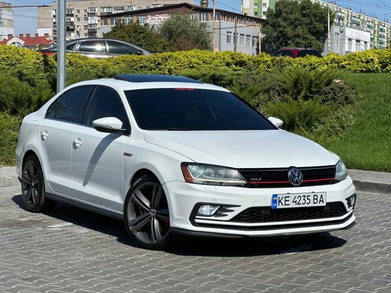 Volkswagen Jetta GLI 2016 — фото 3