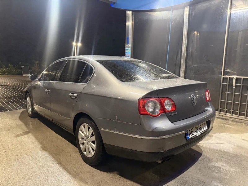 Volkswagen Passat B6 1.8t — фото 4