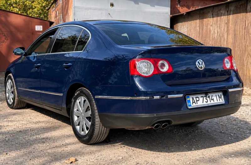 Volkswagen Passat B6 2.0tdi седан — фото 2