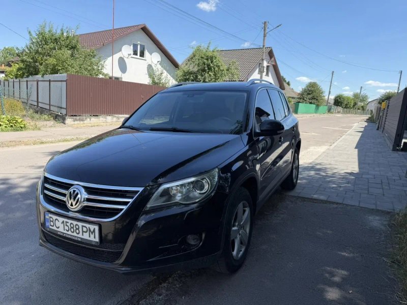 Volkswagen Tiguan 2010 рік.4×4.Обмін на Lexus gx.lx.Prado. — фото 3