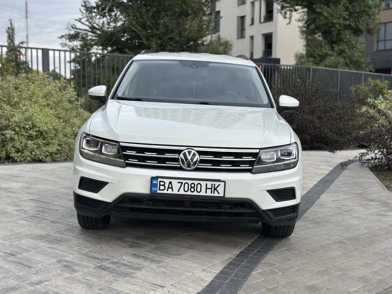 Volkswagen Tiguan 2018, 87000 km,  7 місць — фото 3