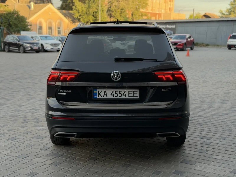 Volkswagen Tiguan 2021 2.0 TSI | Автомат | Чорний | Тігуан — фото 2