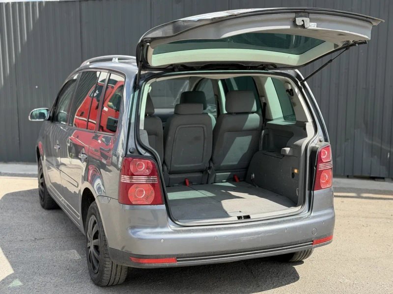 Volkswagen Touaran 1.9 Дизель 7місць АКПП Біла Церква Київ. обл. — фото 6