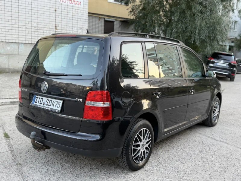 Volkswagen Touran 2.0 дизель в идеальном состоянии продам или обмен — фото 2
