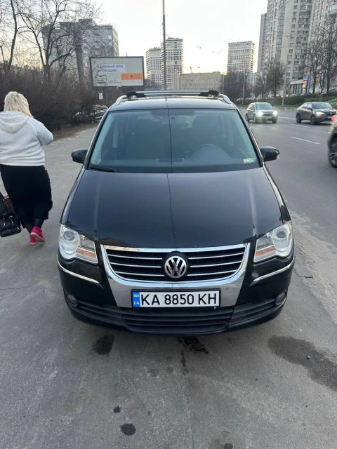 Volkswagen Touran 2008 2.0 tdi АКП DSG щеплення і маховик нові
