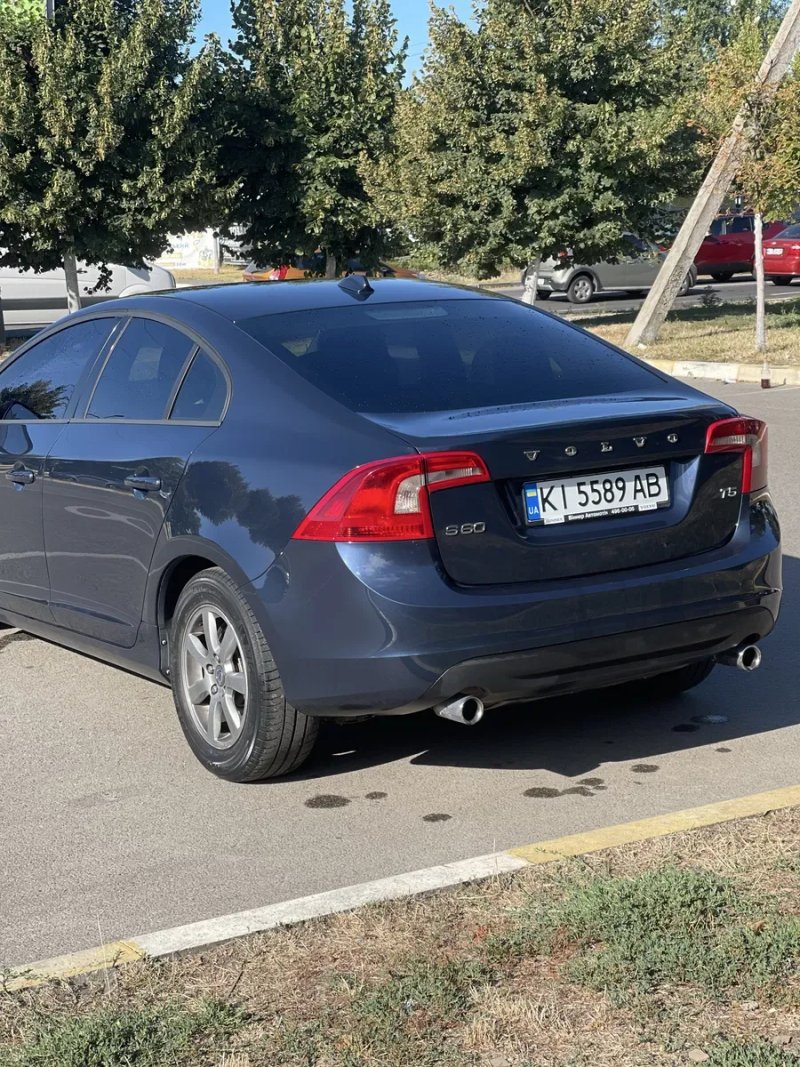 Volvo s60 R-design 2.0t — фото 7