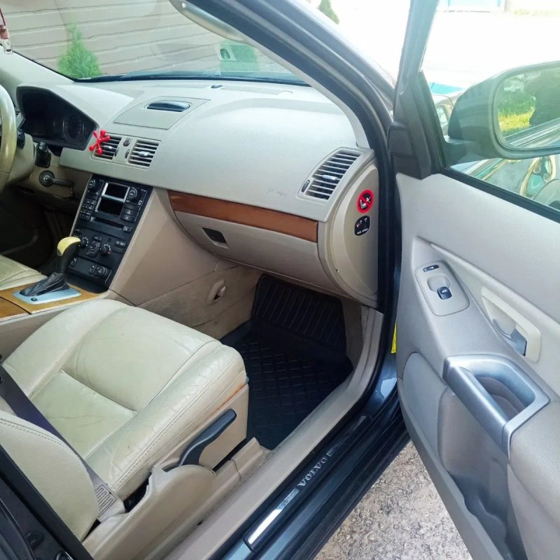 Volvo XC90 2.4 D5 lift Автомат 2006 — фото 5