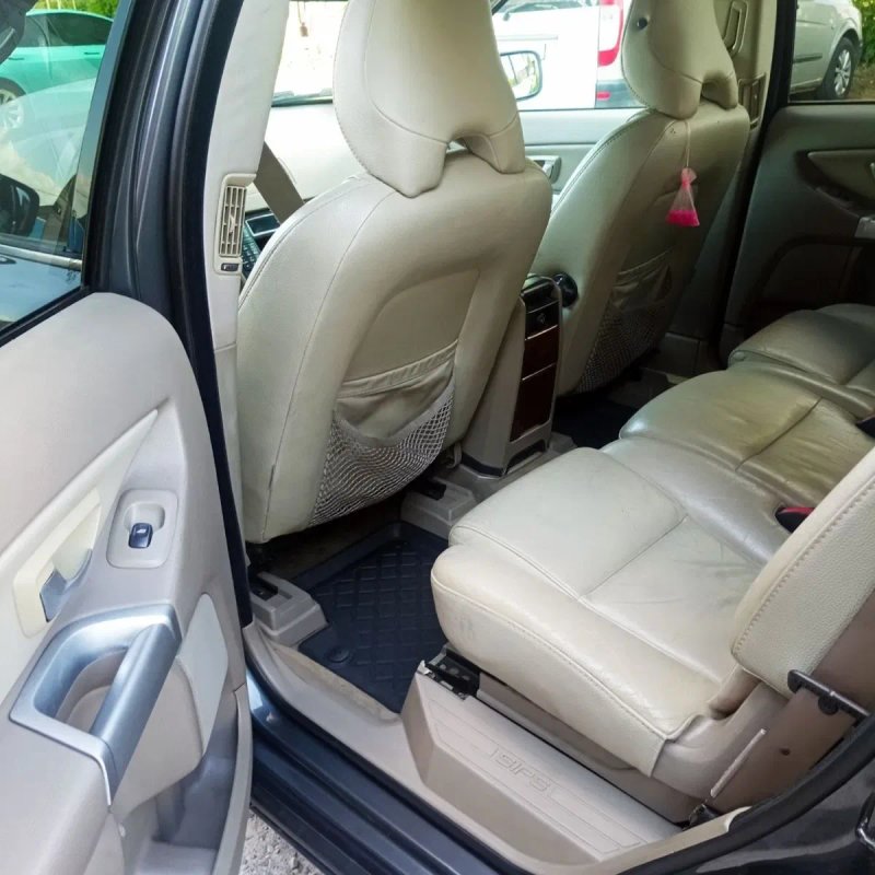 Volvo XC90 2.4 D5 lift Автомат 2006 — фото 8