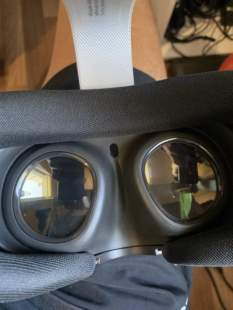 VR окуляри Meta Quest 3 128GB — фото 2